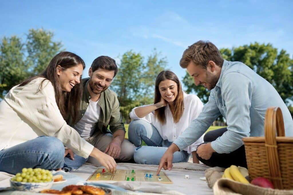 Les jeux de société parfaits pour un pique-nique